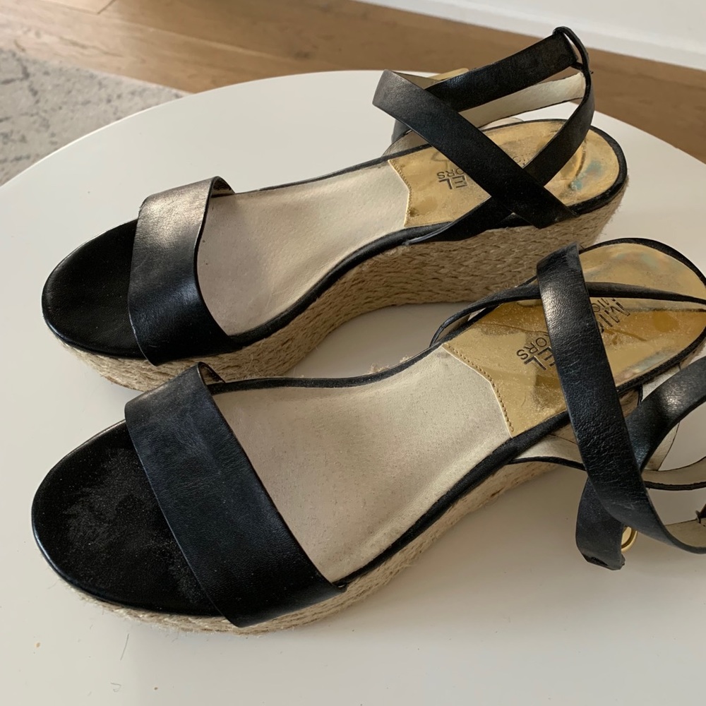 Michael Michael Kors Platforms Size 7